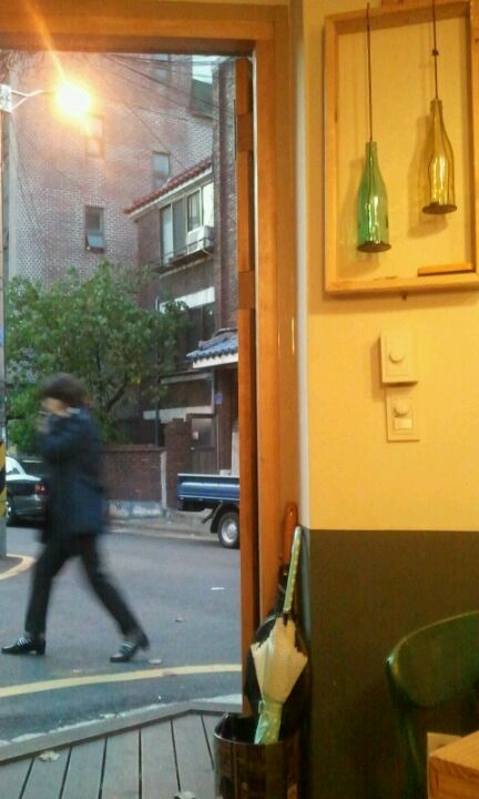 cafe GROUND | 서울 대한민국 서울특별시 마포구 합정동 91-11 | +82 2-322-1222