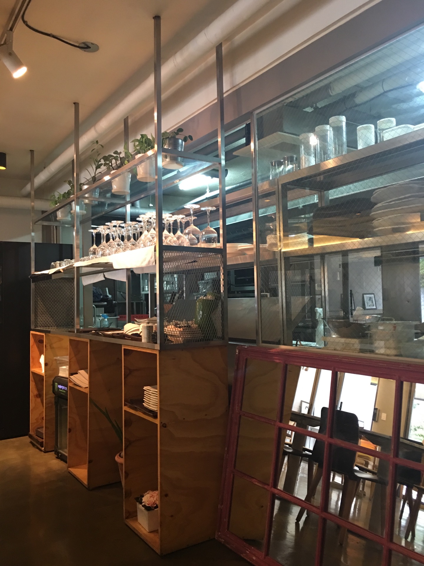 그래, 잇 great237 | 서울 강남구 학동로7길 29 | +82 2-549-2370