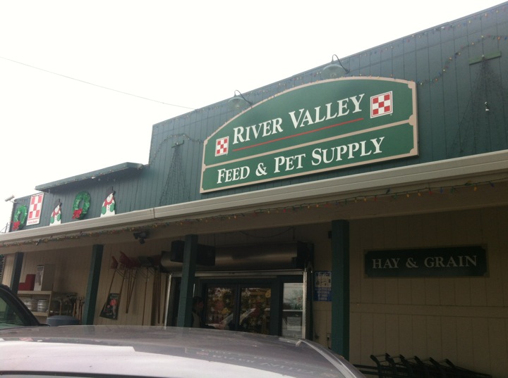 Pet Feed Store Rio Linda / River Valley Feed Pet Supply Home Facebook