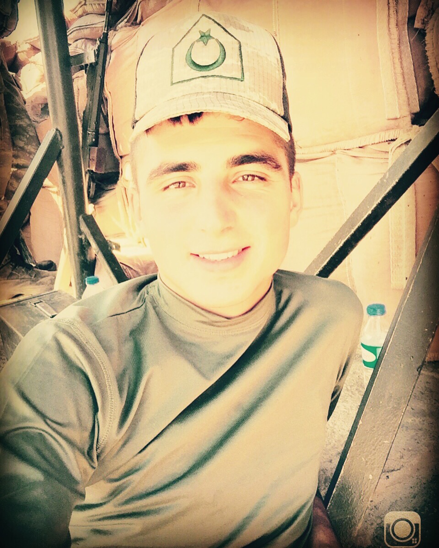 Adakli Elit Cafe | Adaklı Yaşaması Karşısı, 12600 Bingöl/Adaklı | +90 545 852 30 85