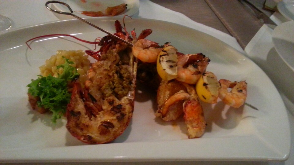 Luda Papas | Seoul 강남구 강남대로 162길 31 | +82 2-547-3366