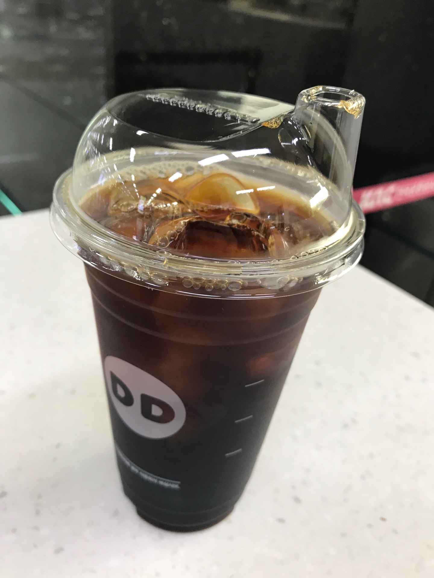 DUNKIN DONUTS | 대한민국 강서구 하늘길 38 | +82 2-2661-4200