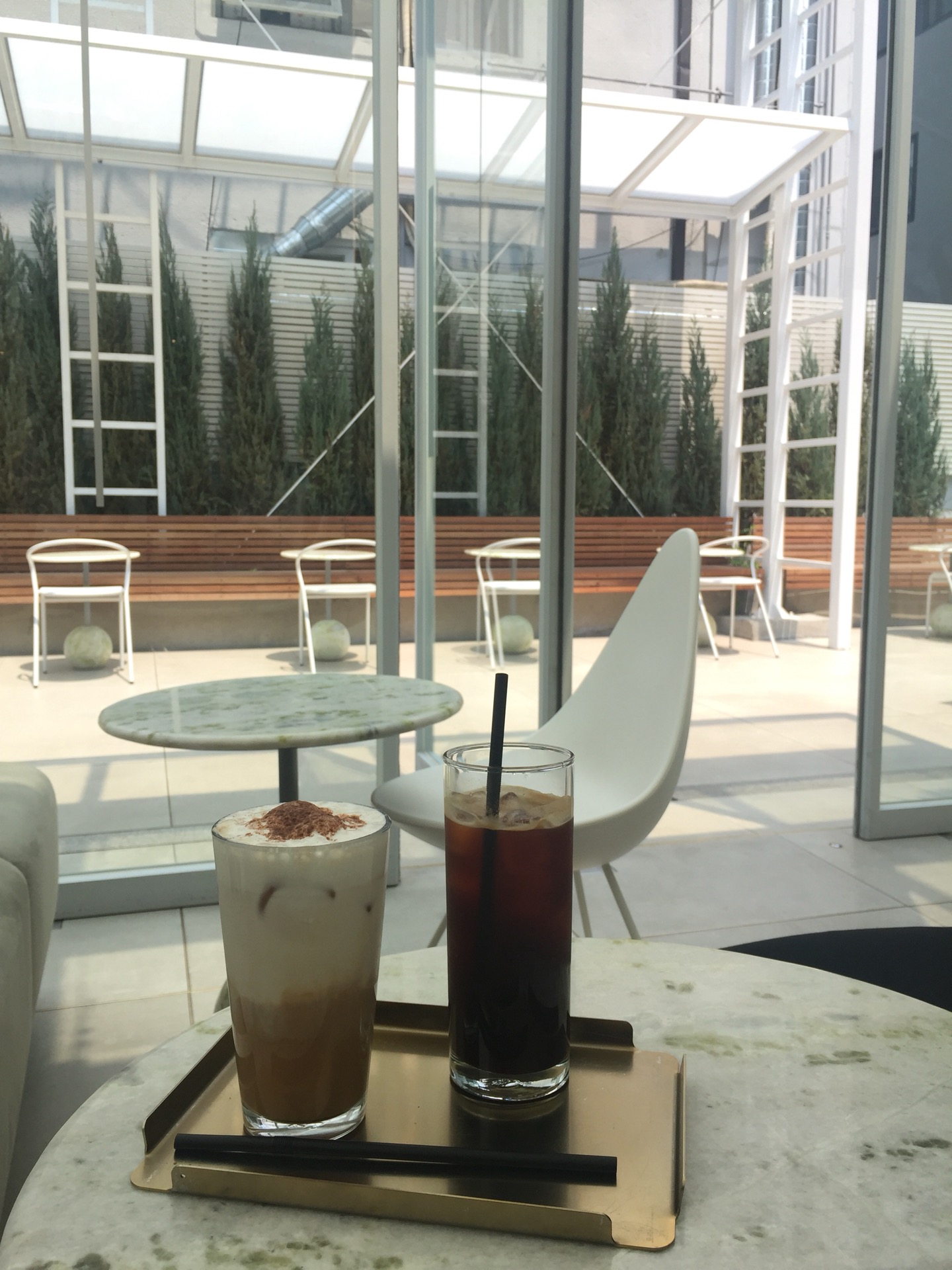 Cafe Mula | Seoul Gang-nam-gu 강남구 압구정로4길 13-12 | +82 2-6104-4541