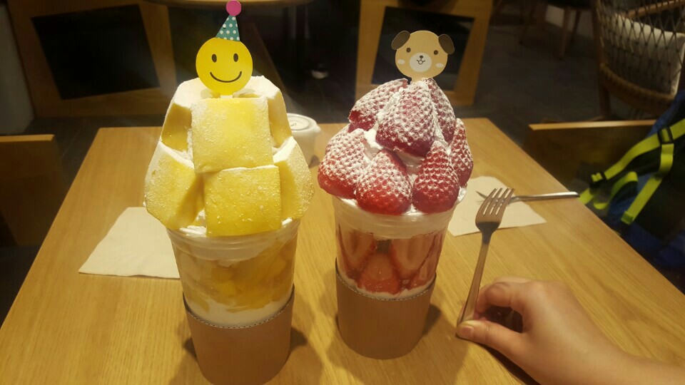 cafe de paris | Jeju-do Jeju-si 연북로 18 | +82 64-744-0060
