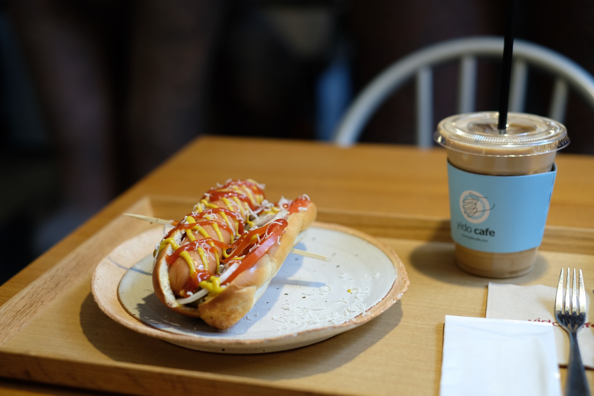 Cafe yido | Seoul Jong-no-gu 종로구 창덕궁길 191 | +82 2-722-0756