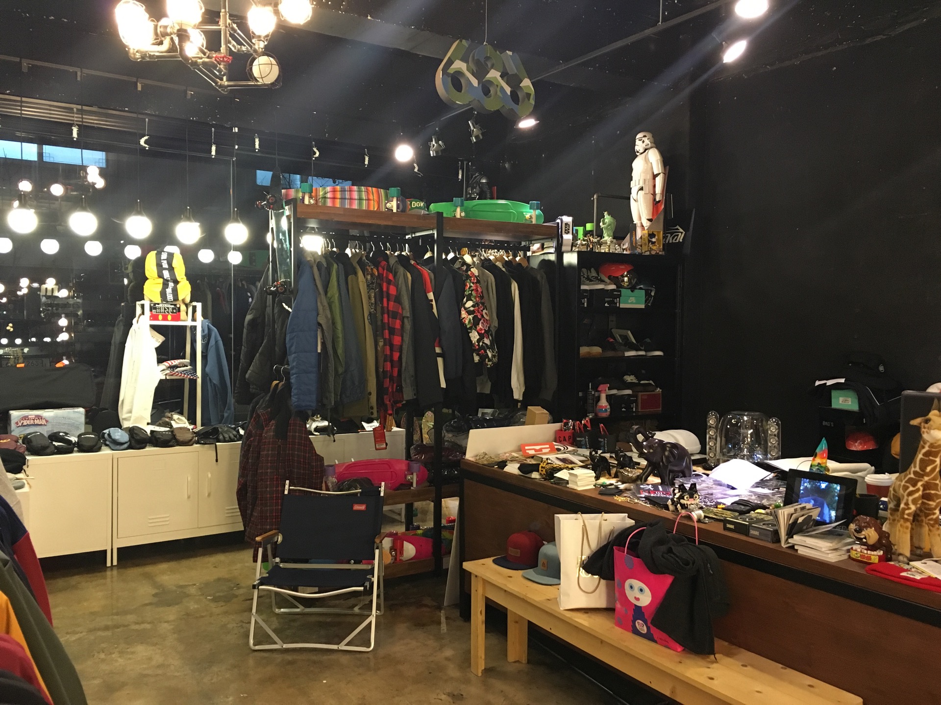 mile;s supply co. | 서울 강남구 강남대로128길 70 | +82 2-511-8561