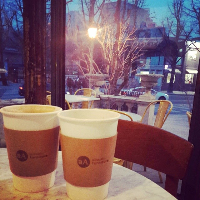 Cafe aA | 서울 종로구 삼청로 58-4 | +82 2-722-1211