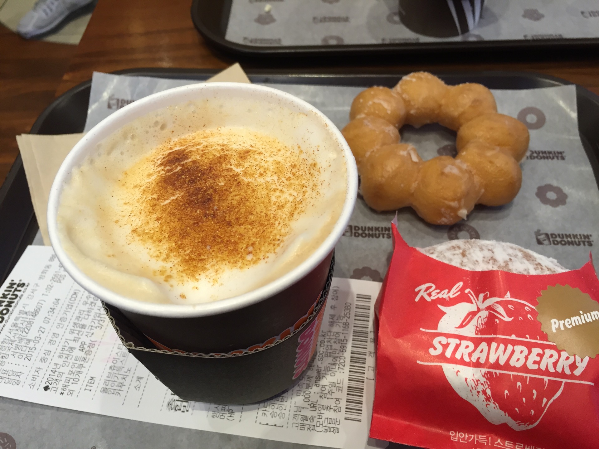 DUNKIN DONUTS | 대한민국 강서구 하늘길 38 | +82 2-2661-4200