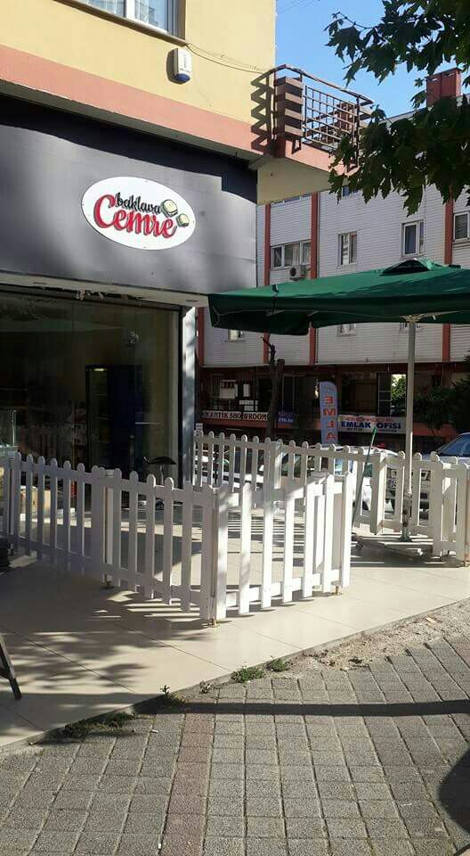 Cemre Cafe&Baklava | Küçükyalı, Maltepe/İstanbul | +90 216 417 01 17 Cemre Cafe&Baklava | Küçükyalı, Maltepe/İstanbul | +90 216 417 01 17