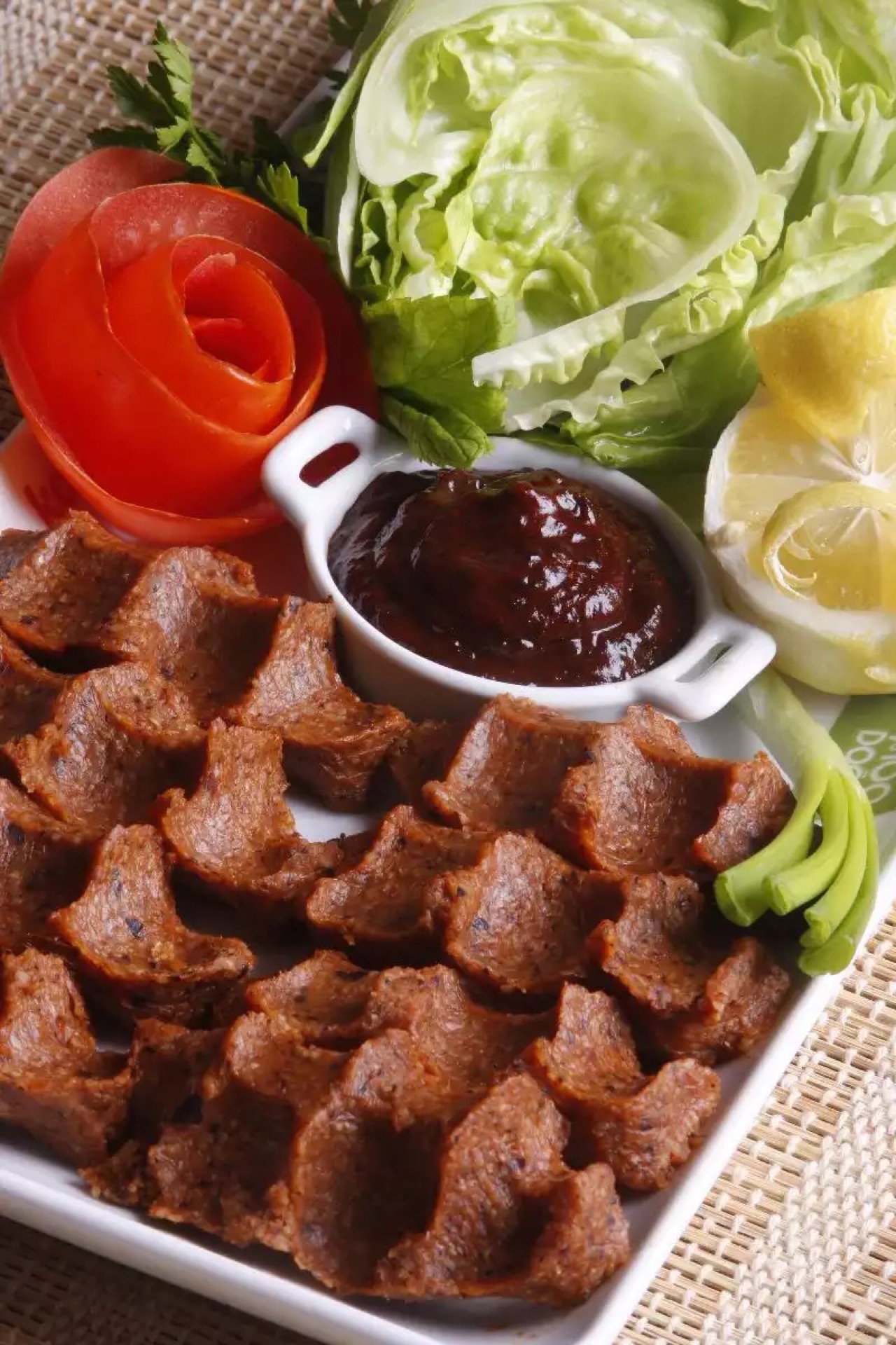 Adıyamanlı Çiğköfteci Kemal USTA Söğüt Şubesi | Eskişehir Caddesi Orta Mahalle No39/a, Bilecik / Söğüt | +90 532 412 73 26