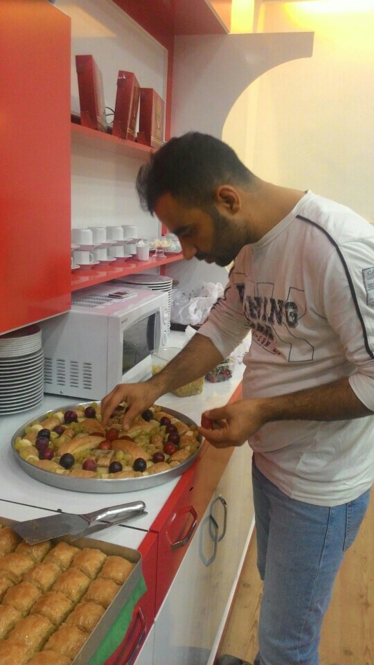 Antepia Polatoğulları Baklava | 152 Evler Mahallesi No:11, Yildirim/Bursa | +90 224 364 64 46