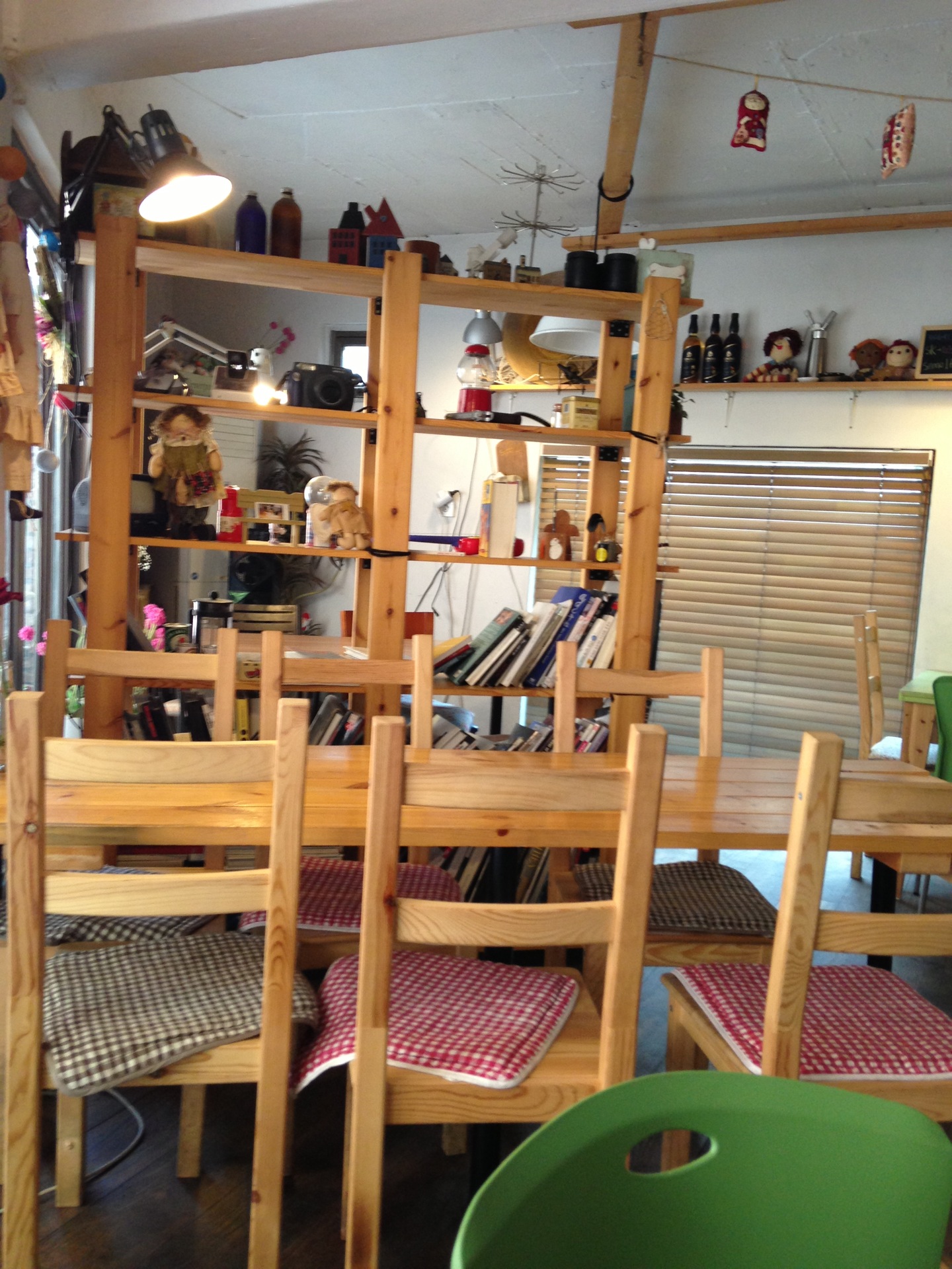 Cafe SEMO | 마포구 와우산로22길 34 | +82 2-6414-3535 Cafe SEMO | 마포구 와우산로22길 34 | +82 2-6414-3535