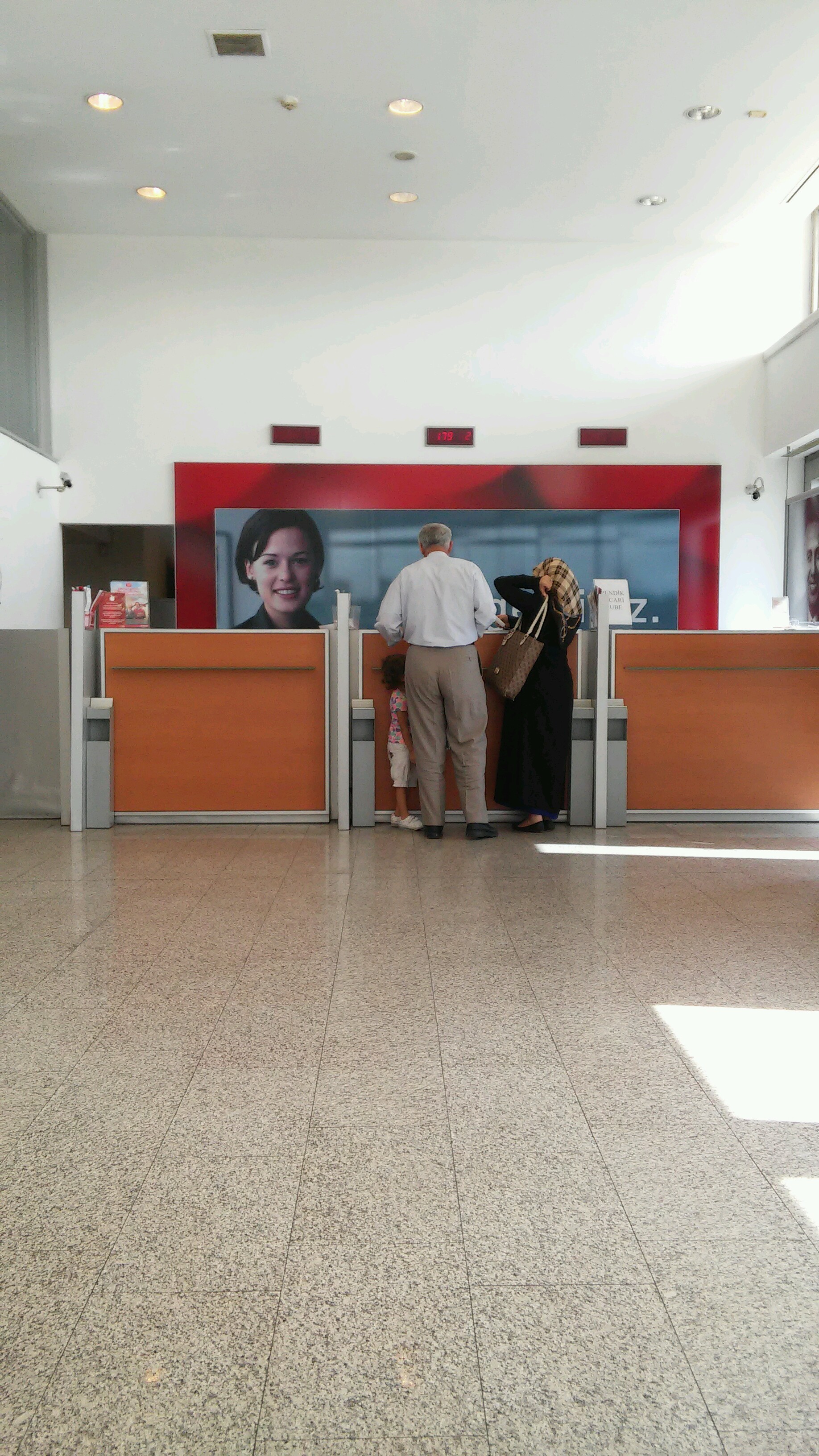 Akbank | 34893 Pendik/İstanbul | +90 216 453 08 50