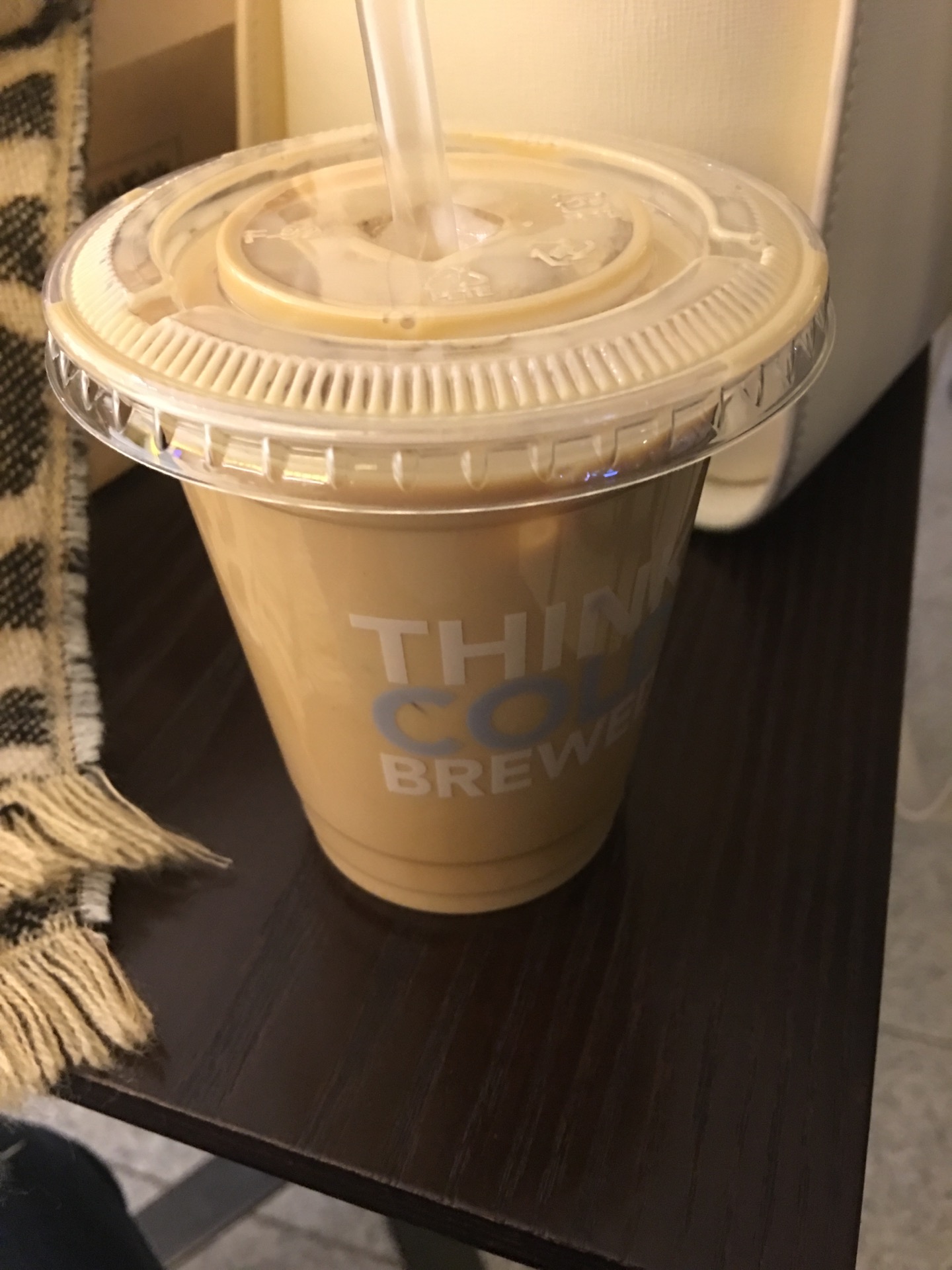Hello Cafe | 서울 종로구 종로33길 연지동 연강빌딩 1층 | +82 2-766-6860