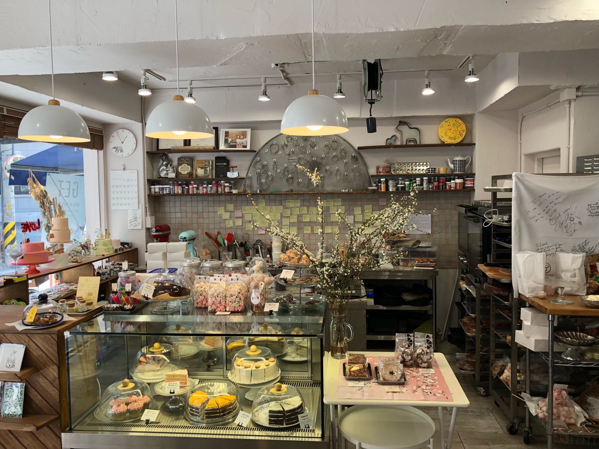 sweet studio DAL D | 서울 용산구 녹사평대로40나길 53 | +82 2-744-4247