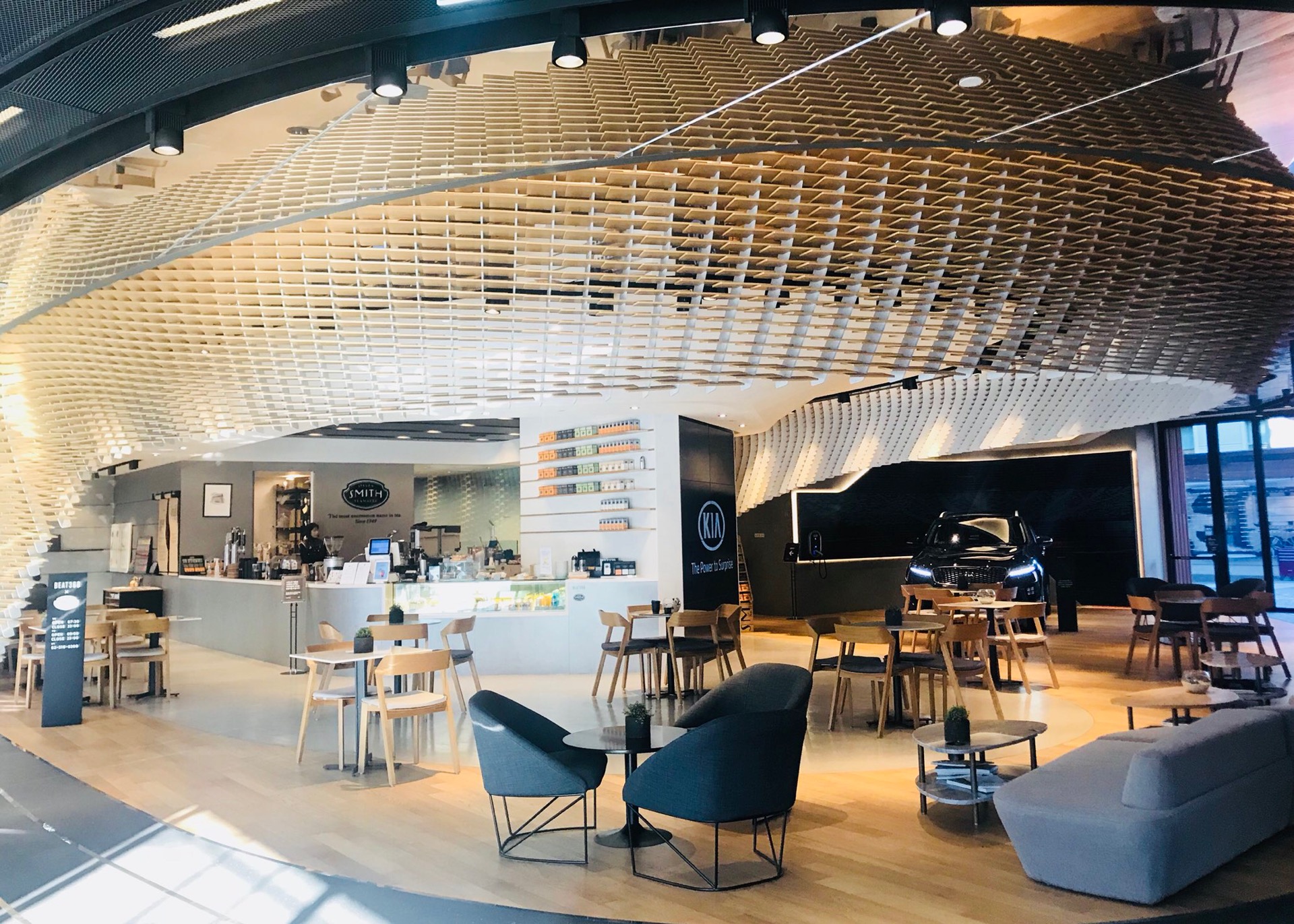 STEVEN SMITH TEAMAKER | 서울 강남구 압구정로 417 | +82 2-516-0360