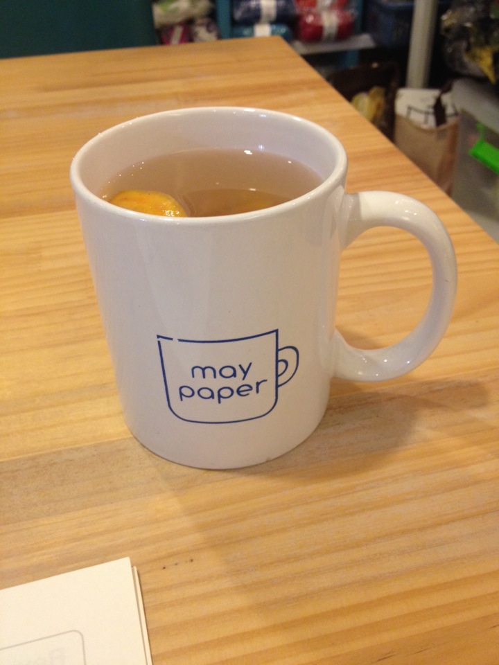 cafe maypaper | 서울시 서초구 강남대로30길52 성영빌라트 103호 | +82 2-6409-5823