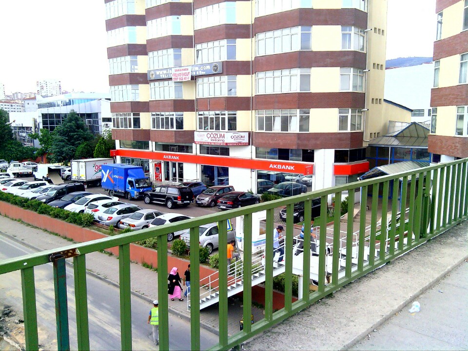 Akbank | 34893 Pendik/İstanbul | +90 216 453 08 50