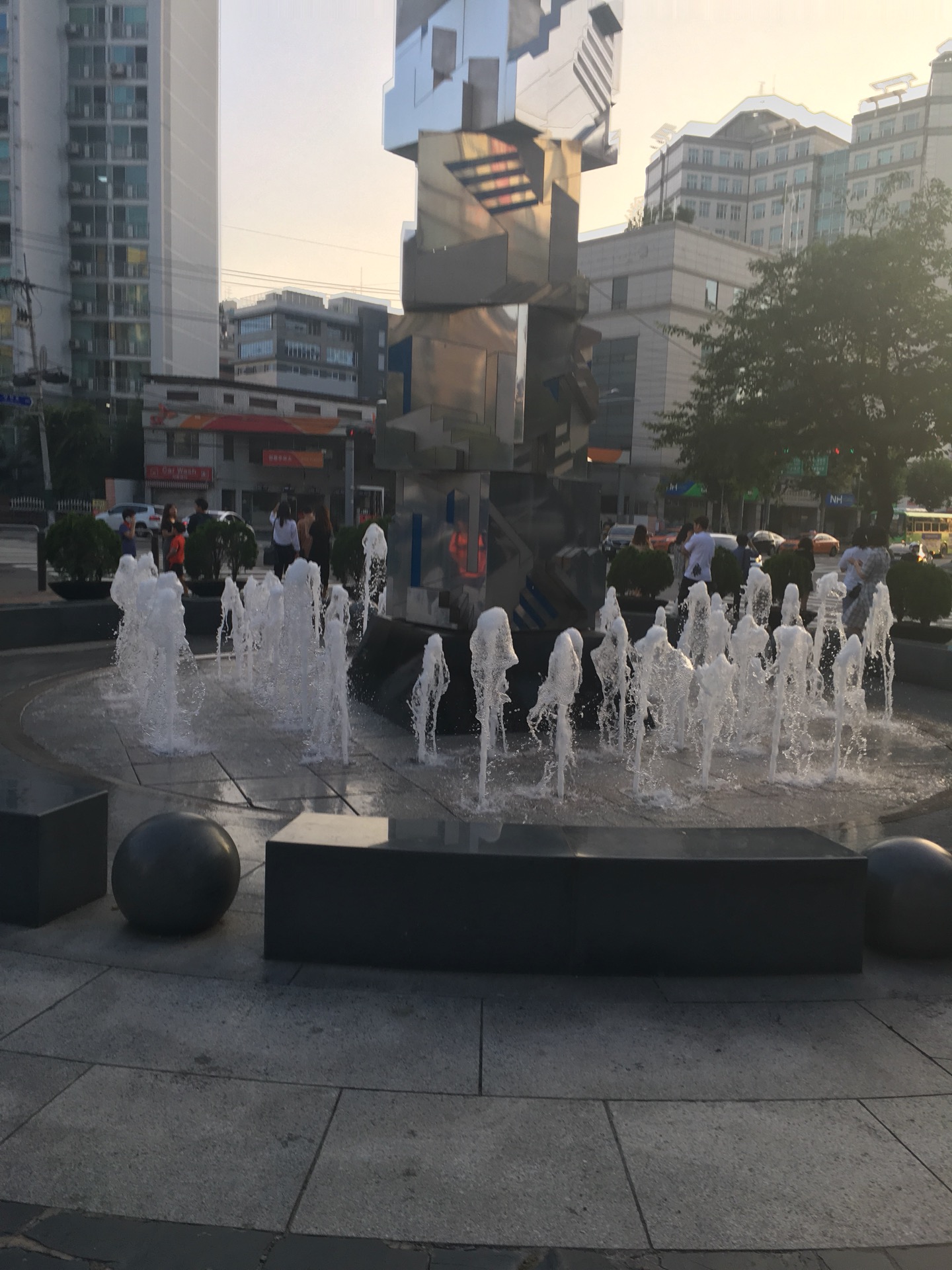 우림 블루나인 비즈니스 센터 | South Korea 강서구 양천로 583 | +82 2-2093-1011