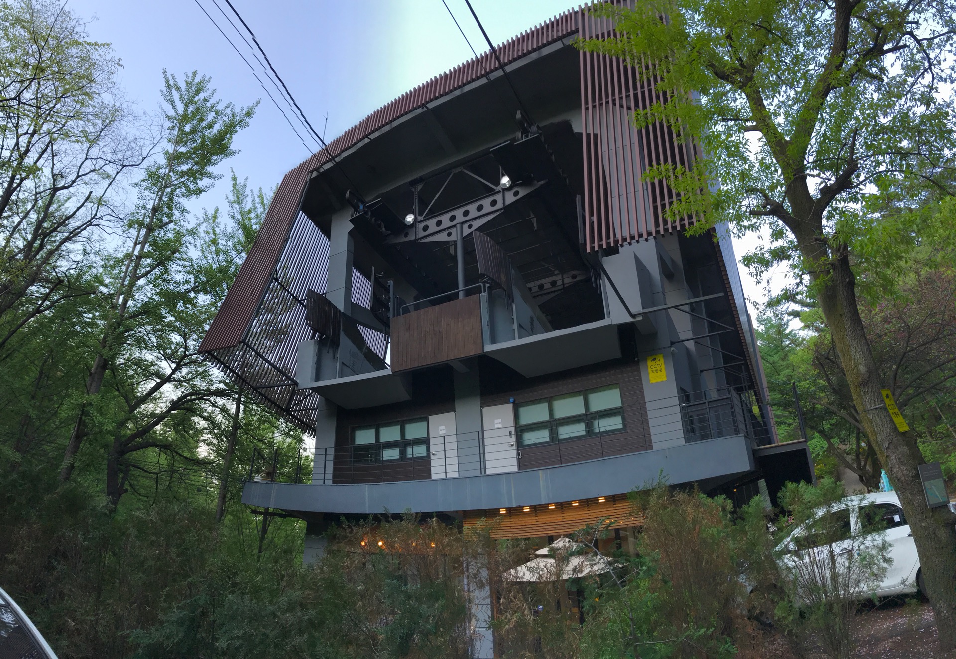 Apsan Cable Car | Korea 대구 남구 앞산순환로 456 | +82 53-656-2994