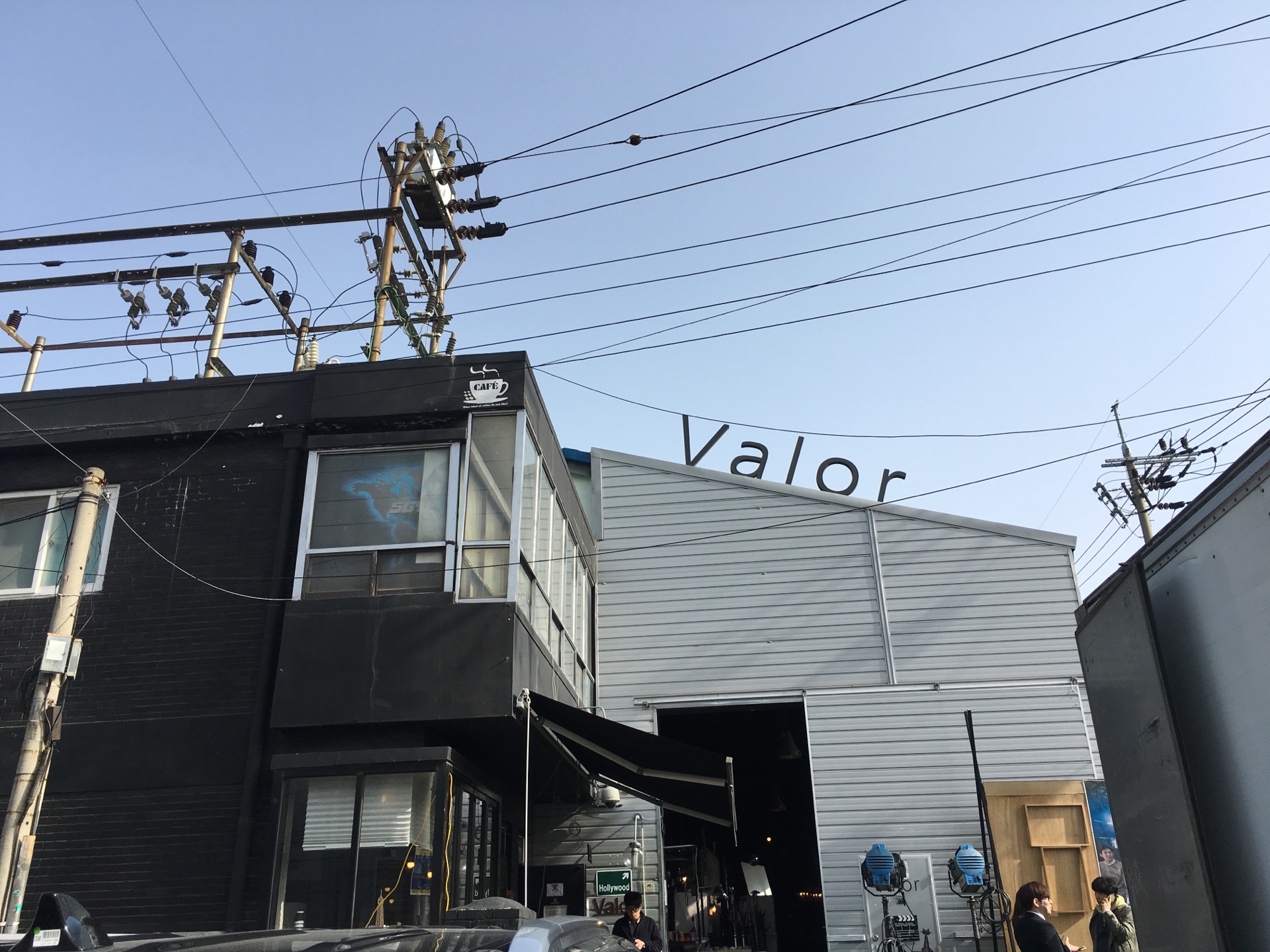 cafe Valor | 인천광역시 부평구 백범로578번길 52 | +82 70-4254-0351