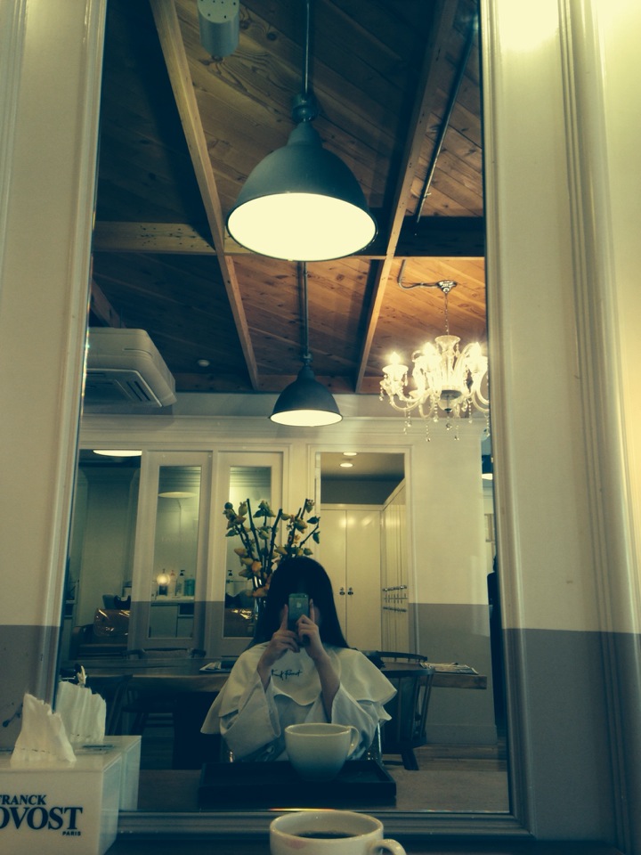 Frank Provost | Seoul 강남구 압구정로12길 19 | +82 2-547-4914