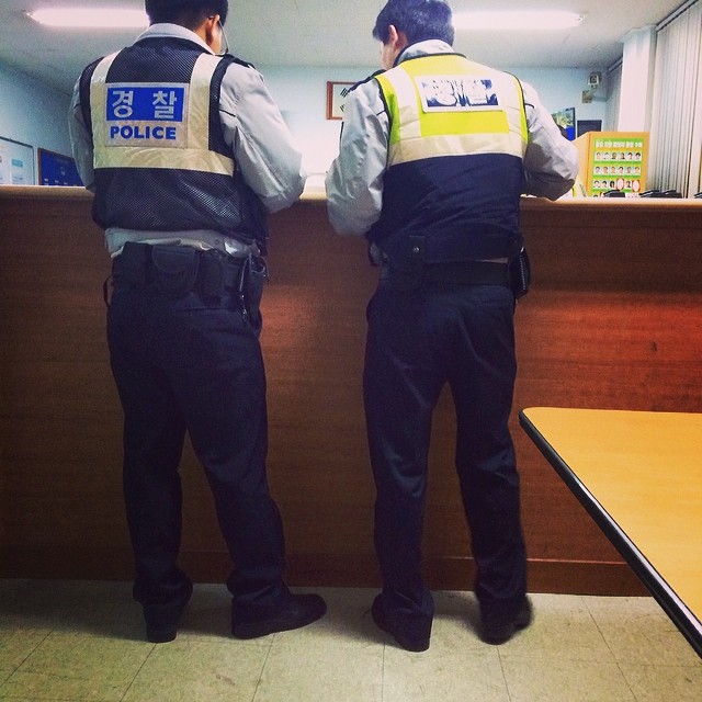 서초경찰서 | 서울 서초구 반포대로 179 | +82 2-3483-9200