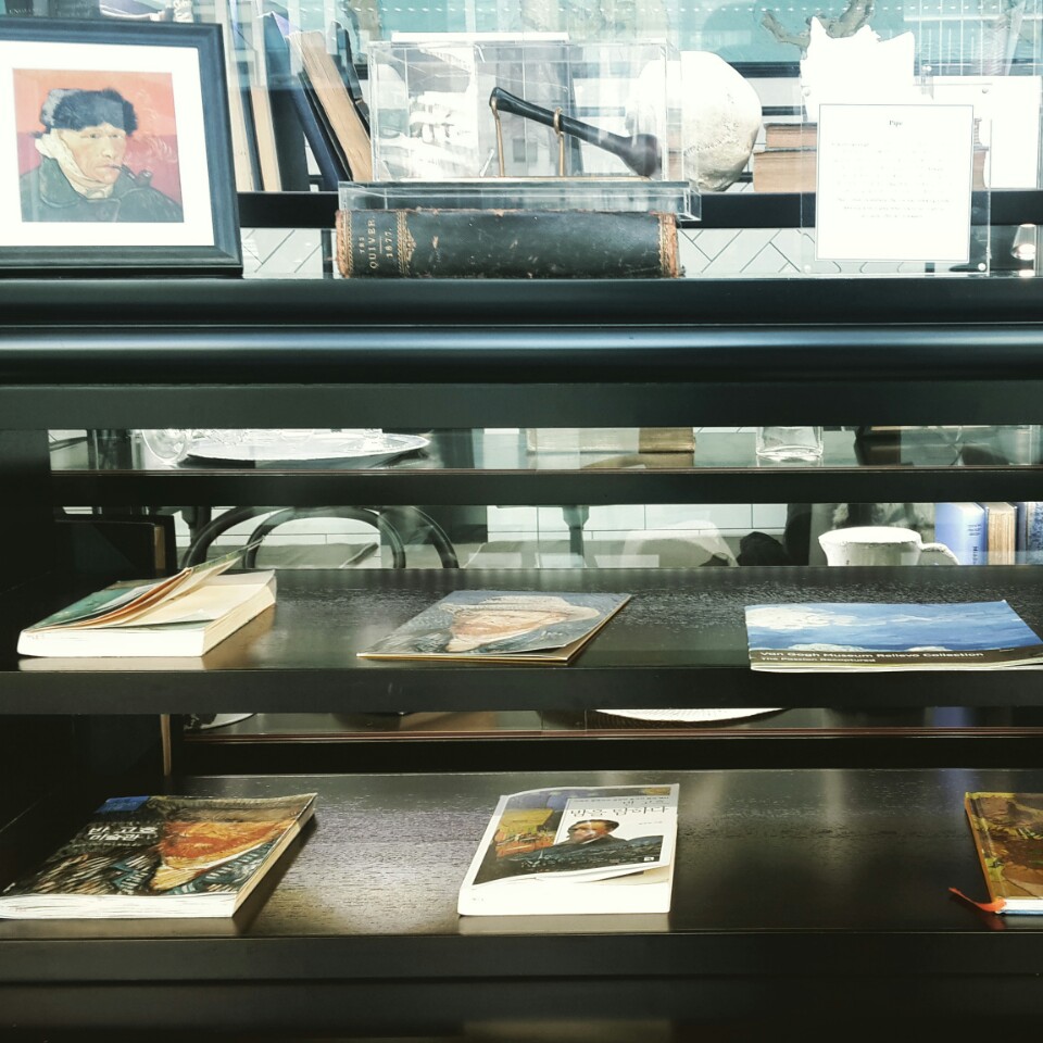 Van Gogh Café | 서울 송파구 올림픽로 300 | +82 2-3213-4181