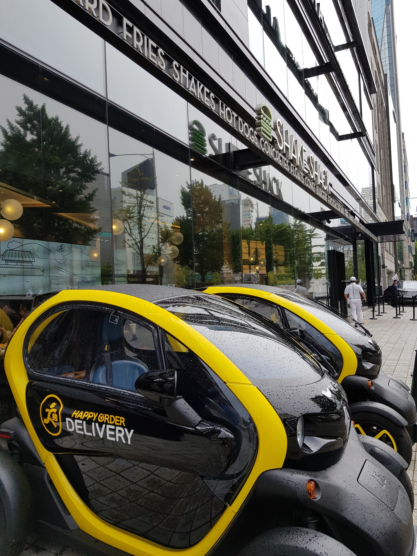 Shake Shack | 서울특별시 강남구 도산대로 327 | +82 2-510-5217