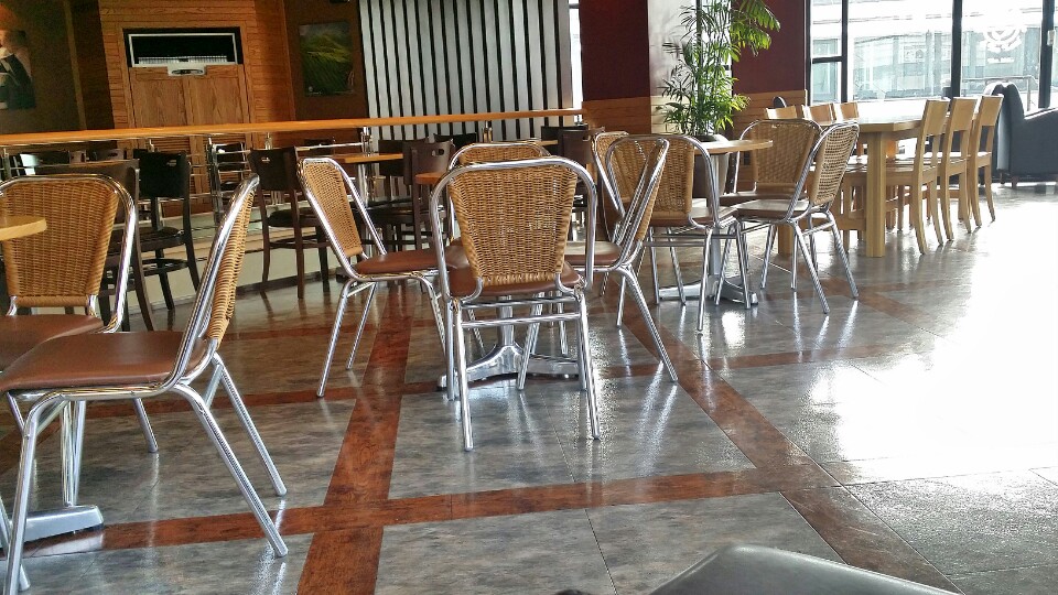 The Coffee Bean & Tea Leaf | 서울 마포구 홍익로 7 | +82 2-3141-7948