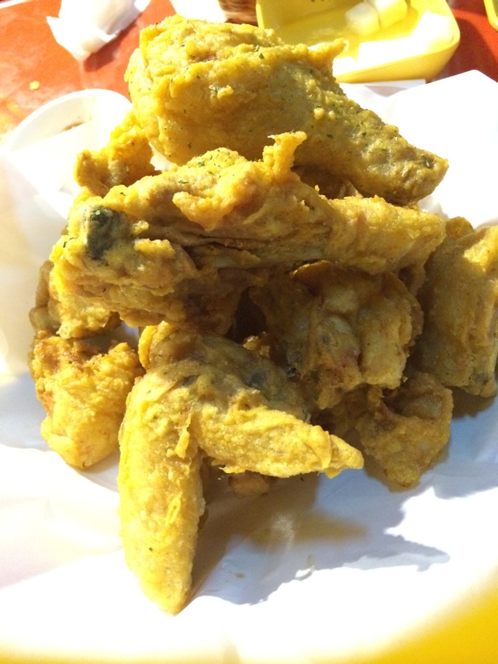 깐부치킨 kkanbu chicken | 서울특별시 서초구 남부순환로 2419 | +82 2-522-9230