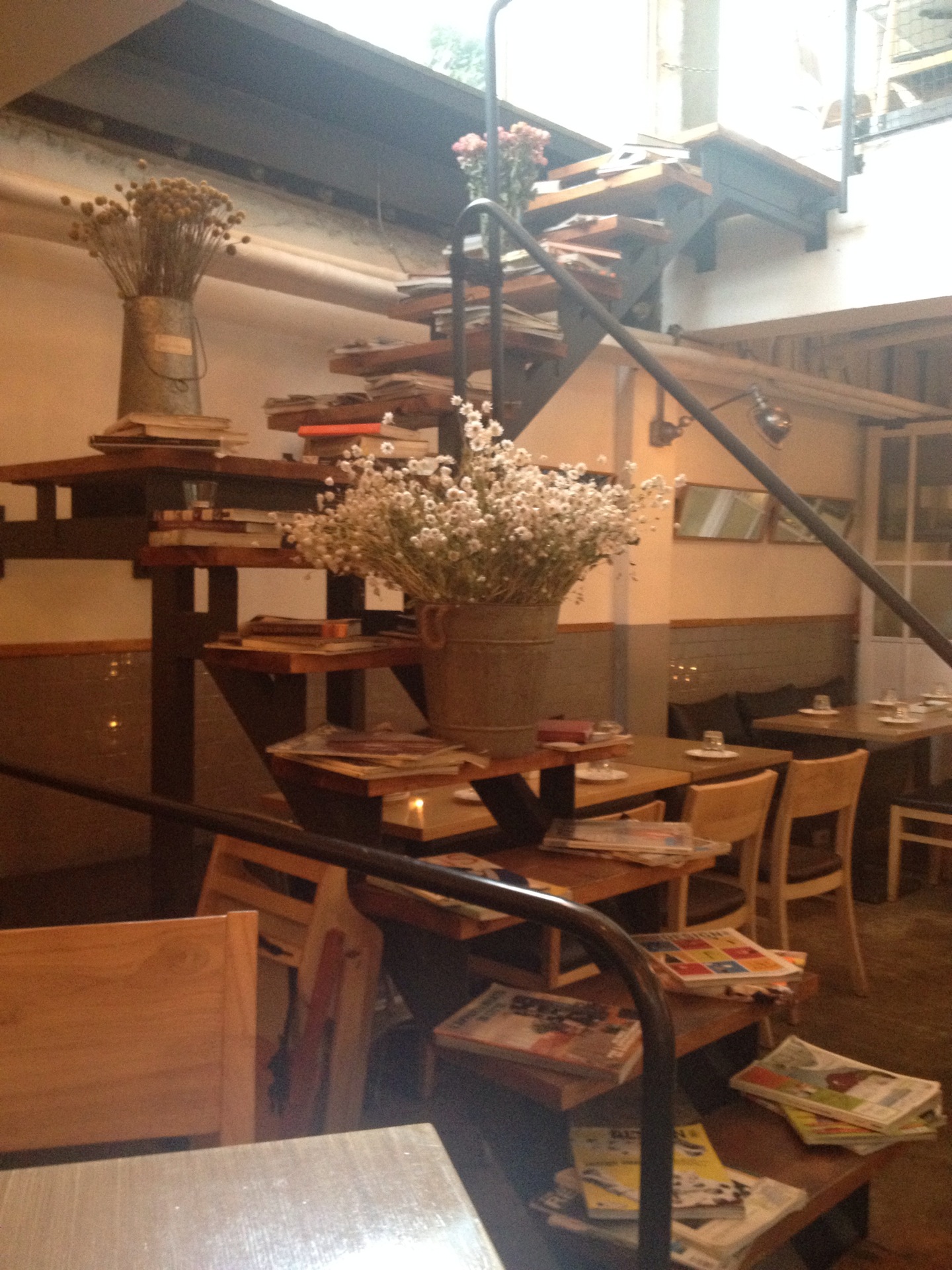 Tasting Room | 서울 용산구 이태원로49길 13 | +82 2-797-8202