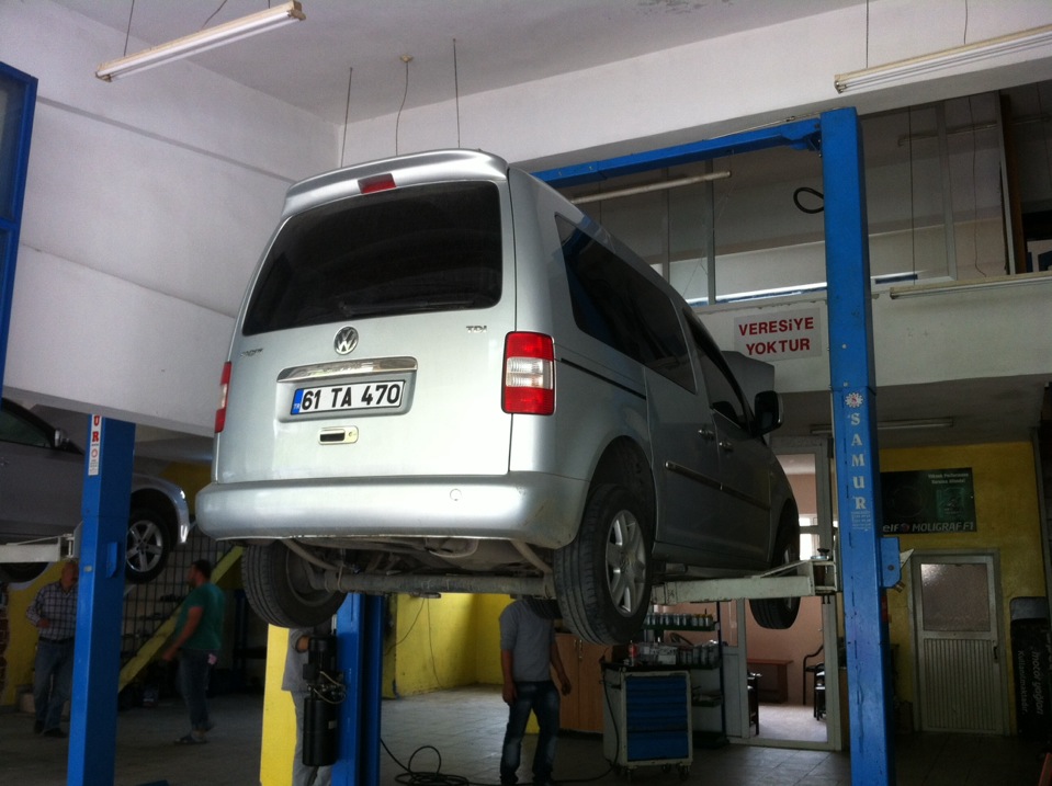 Teknik Eller VAG Service | Düzköy Yolu Üzeri Yaylacık Mahallesi No: 151, 61000 Akçaabat/Trabzon | +90 462 227 62 02