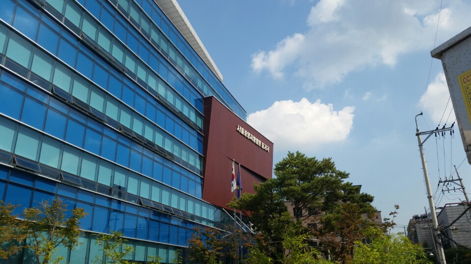 서울중앙지방법원 등기국 | 서울특별시 서초구 법원로3길 14 | +82 1544-0773
