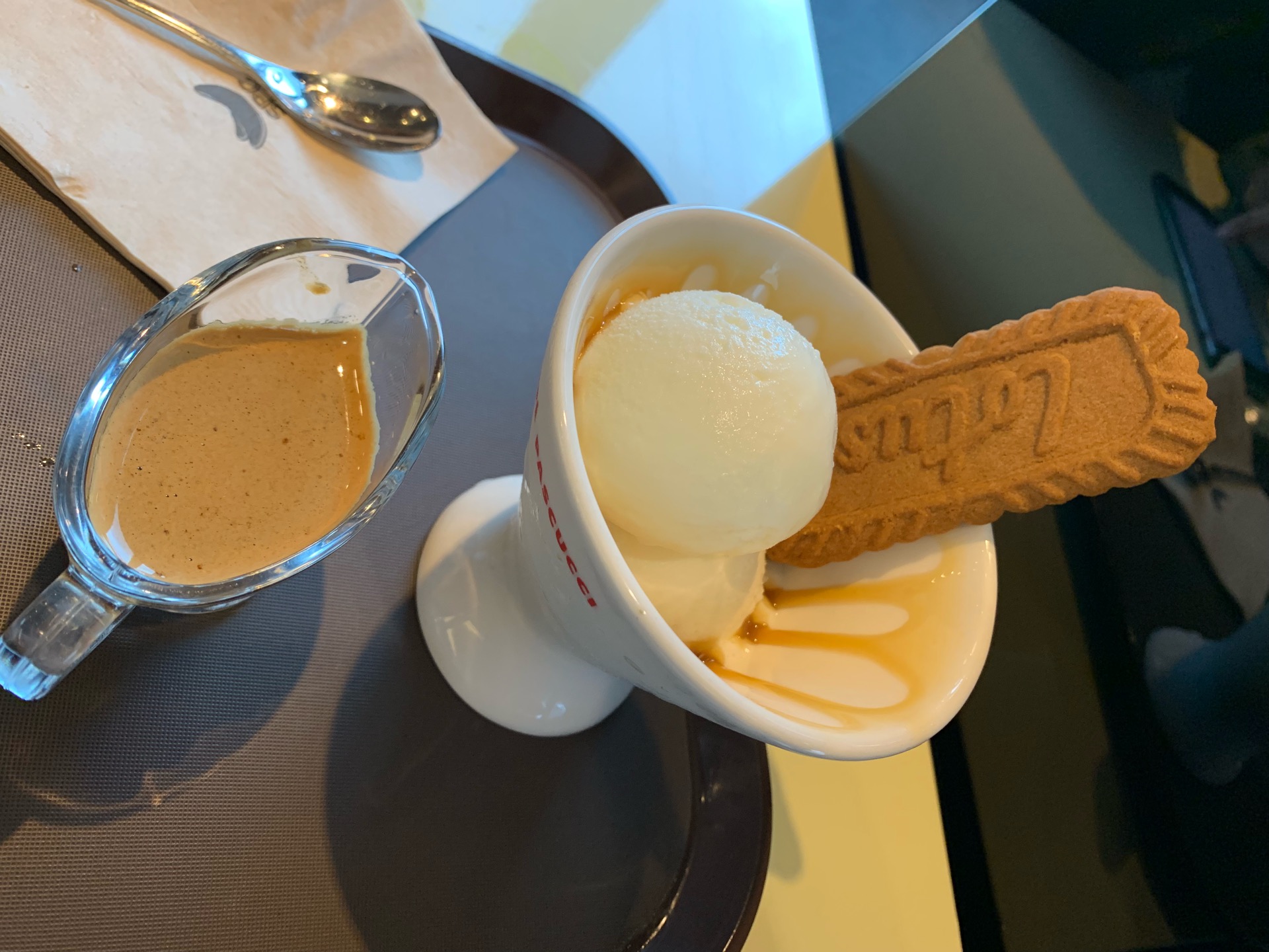 CAFFÉ PASCUCCI | 제주시, Jeju-do 노형동 710-3 추산엘리시아빌딩 2층 | +82 64-747-8497