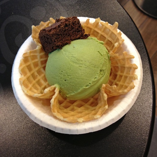 Cold Stone Creamery | 서울 광진구 자양동 222-7 | +82 2-2024-1305 Cold Stone Creamery | 서울 광진구 자양동 222-7 | +82 2-2024-1305