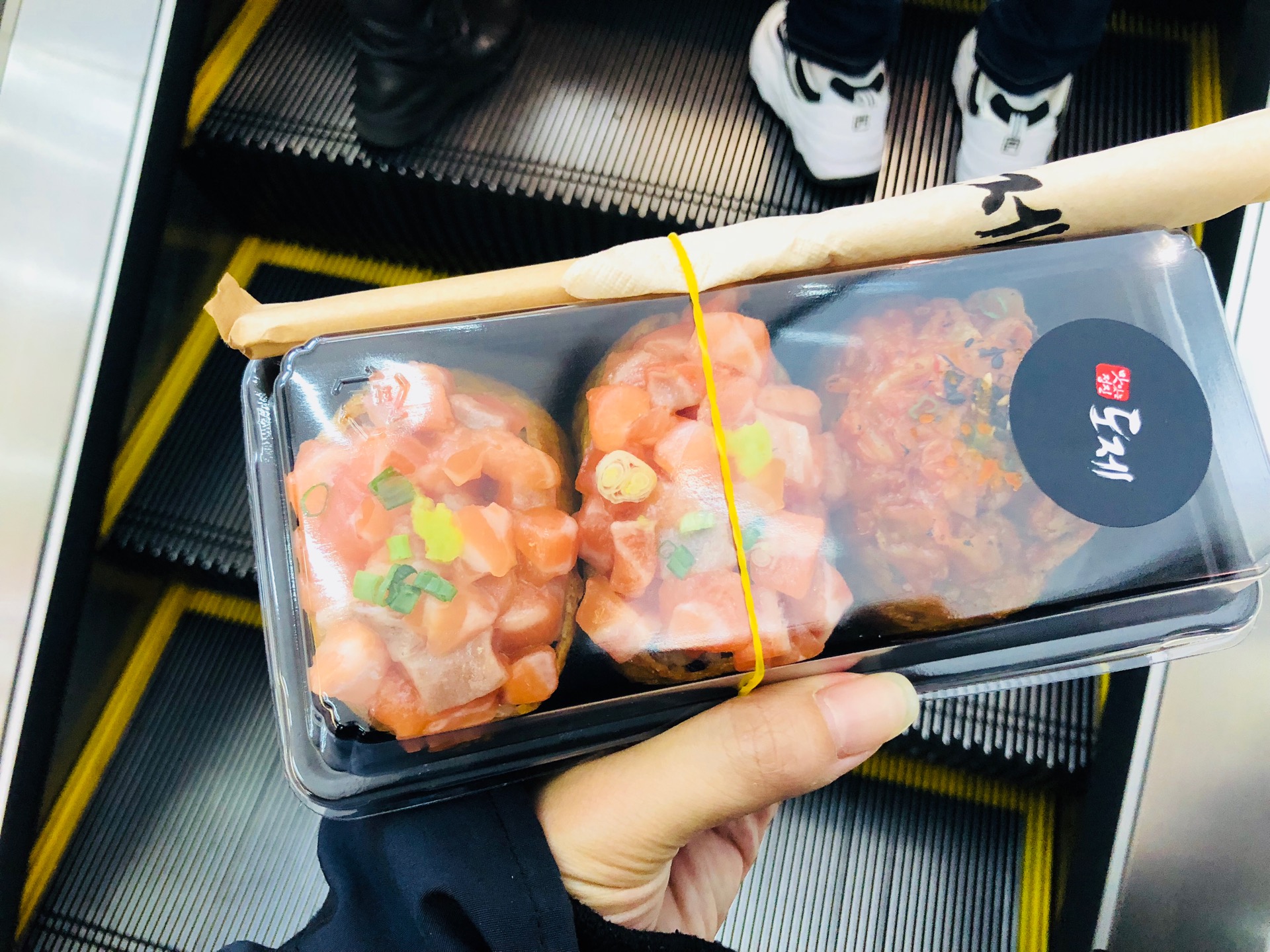 롯데백화점 | 서울특별시 영등포구 경인로 846 | +82 2-2632-2500