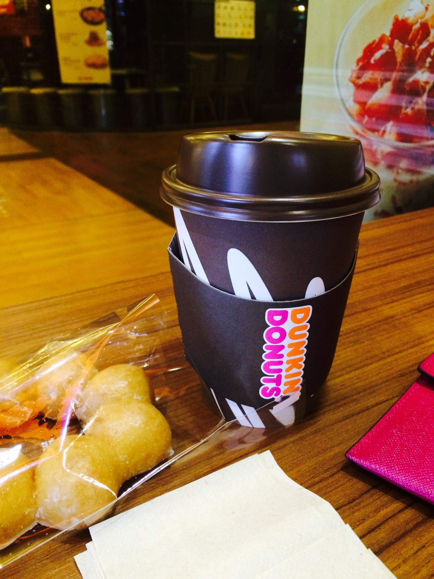 DUNKIN DONUTS | 서울 중구 소공로 70 | +82 2-6731-8400
