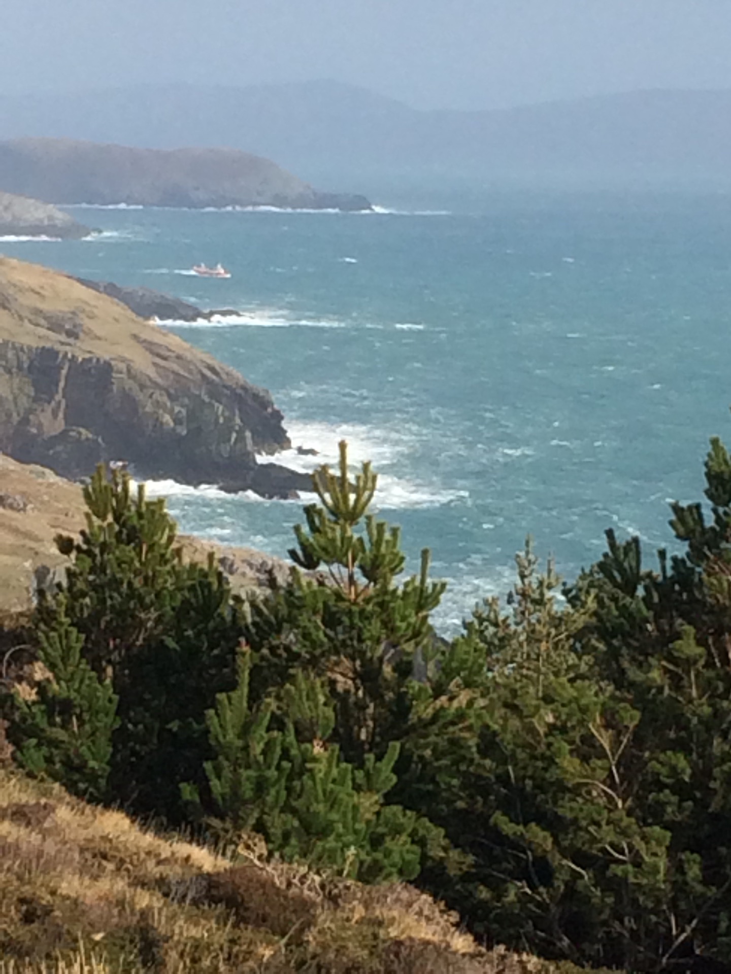 Dzogchen Beara | Garahanes, Allihies | +353 27 73032