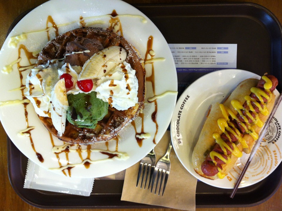 DE CHOCOLATE COFFEE | 서울 강남구 강남대로 556 | +82 2-515-8384