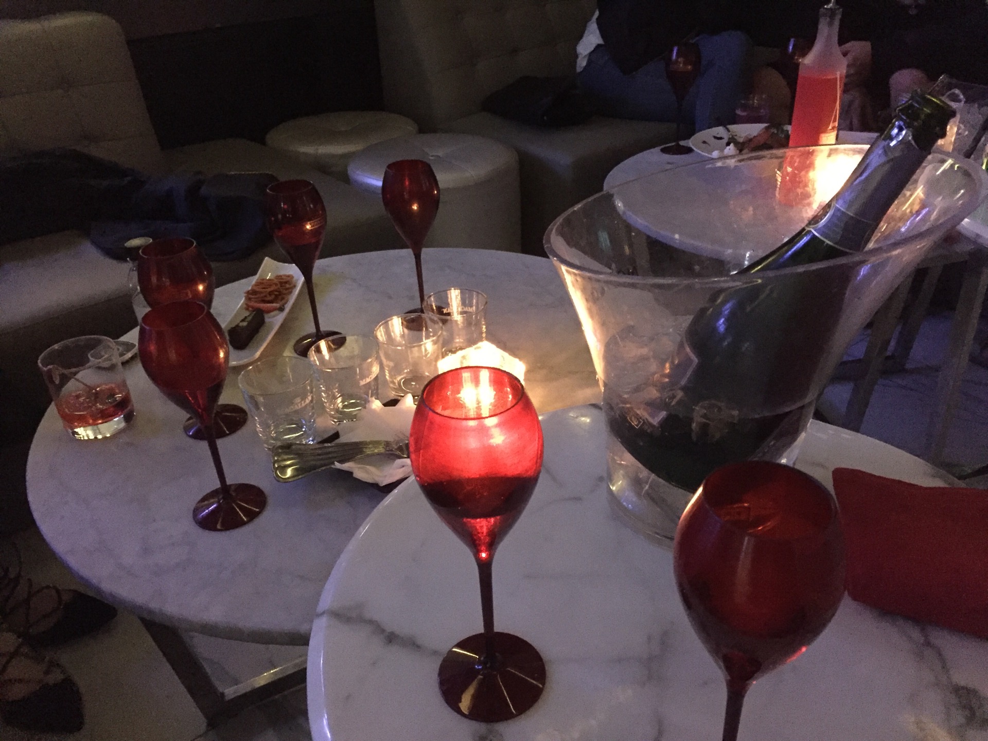 klatch & BARDOT | 서울 강남구 도산대로57길 8 | +82 2-540-5419