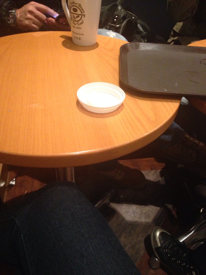 The Coffee Bean & Tea Leaf | 서울 마포구 홍익로 7 | +82 2-3141-7948