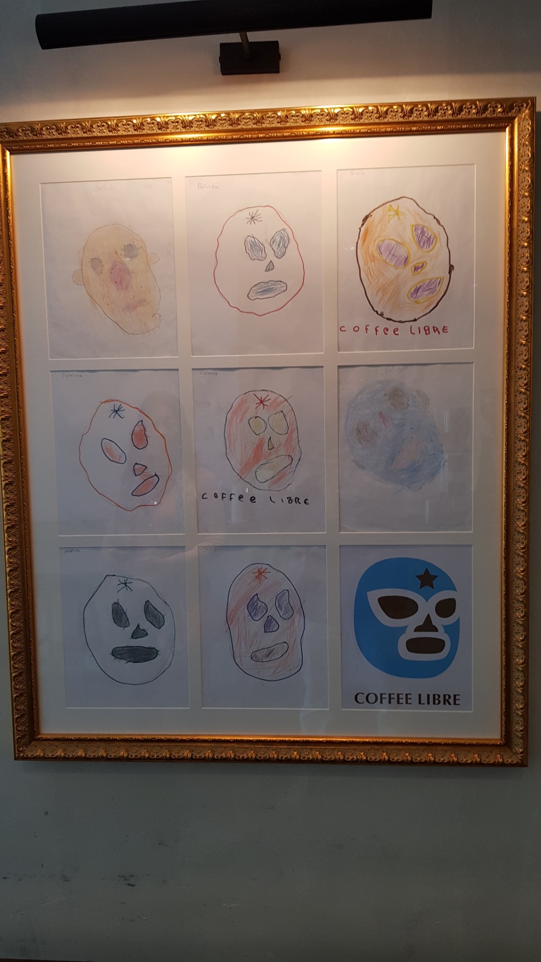 COFFEE LIBRE | 서울시 중구 명동길 74 | +82 2-774-0615