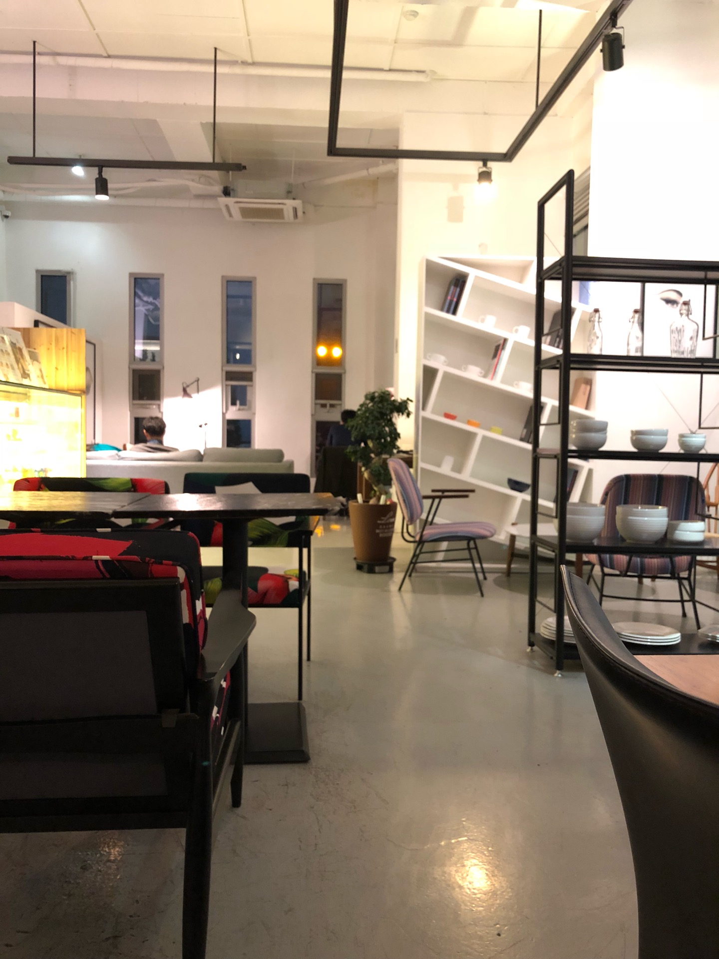 AUTUM RIFE COFFEE | 성남시 경기도 성남시 분당구 판교역로2번길17 | +82 31-701-0553 AUTUM RIFE COFFEE | 성남시 경기도 성남시 분당구 판교역로2번길17 | +82 31-701-0553