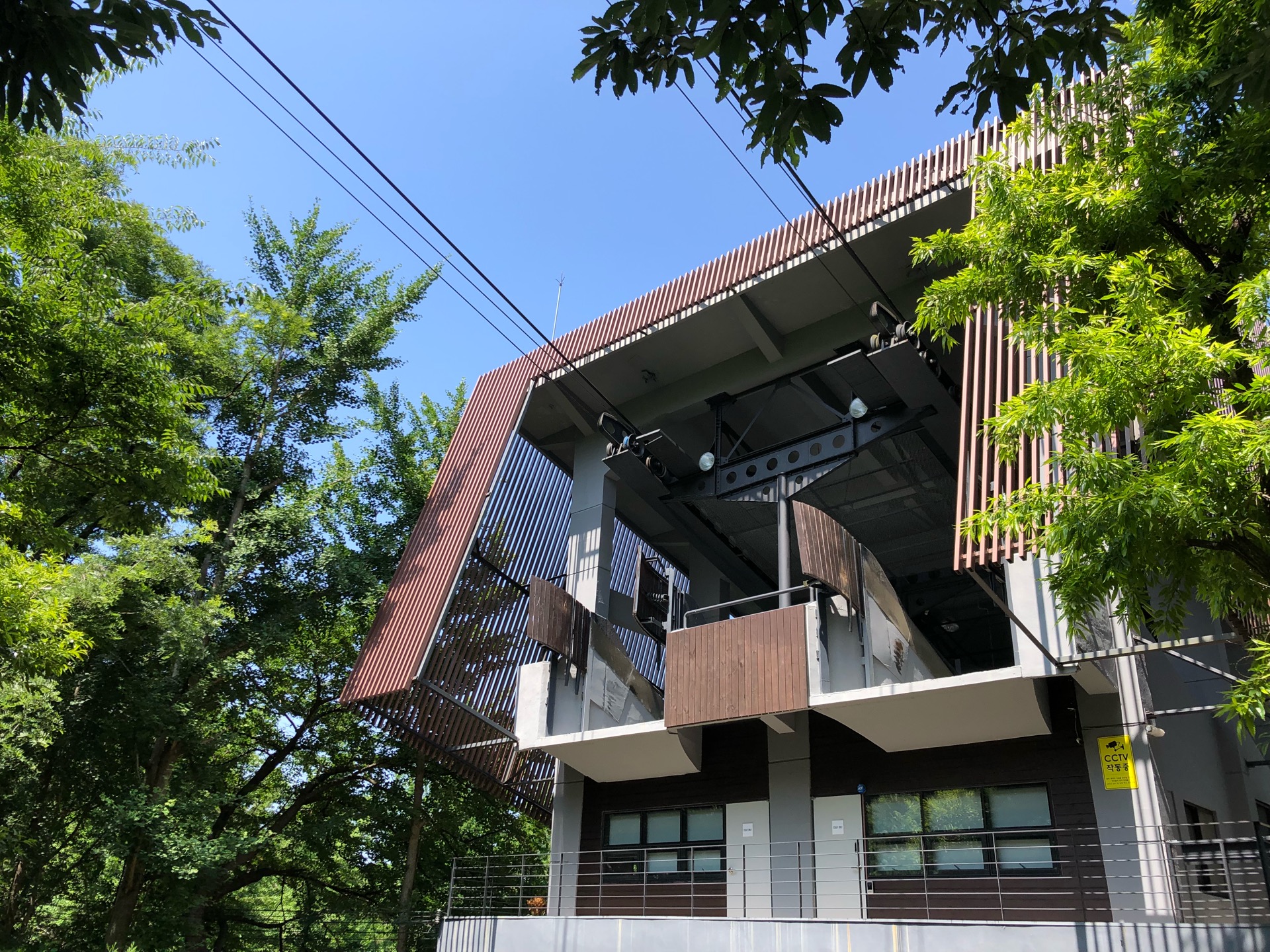 Apsan Cable Car | Korea 대구 남구 앞산순환로 456 | +82 53-656-2994