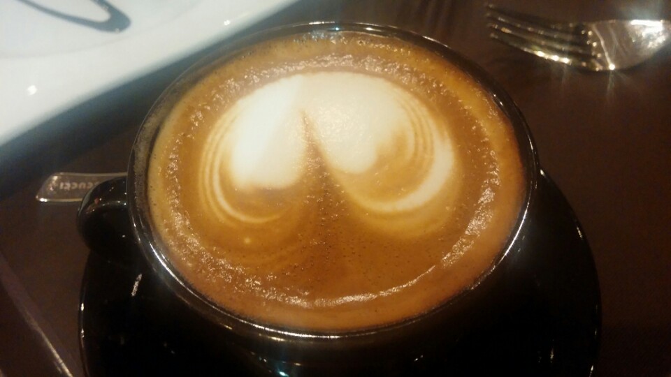 CAFFÉ PASCUCCI | 서울 영등포구 국제금융로 86 | +82 2-783-5833