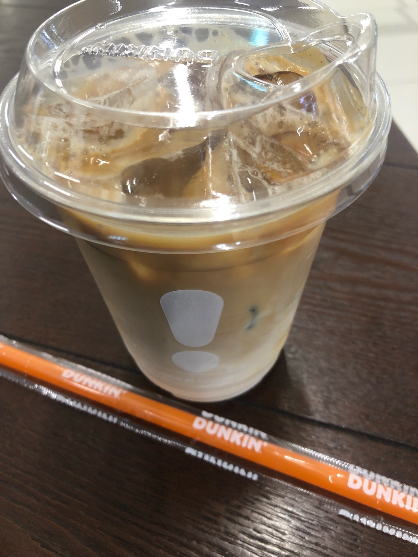 DUNKIN DONUTS | 대한민국 강서구 하늘길 38 | +82 2-2661-4200