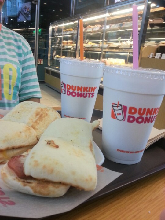 DUNKIN DONUTS | 서울 중구 소공로 70 | +82 2-6731-8400