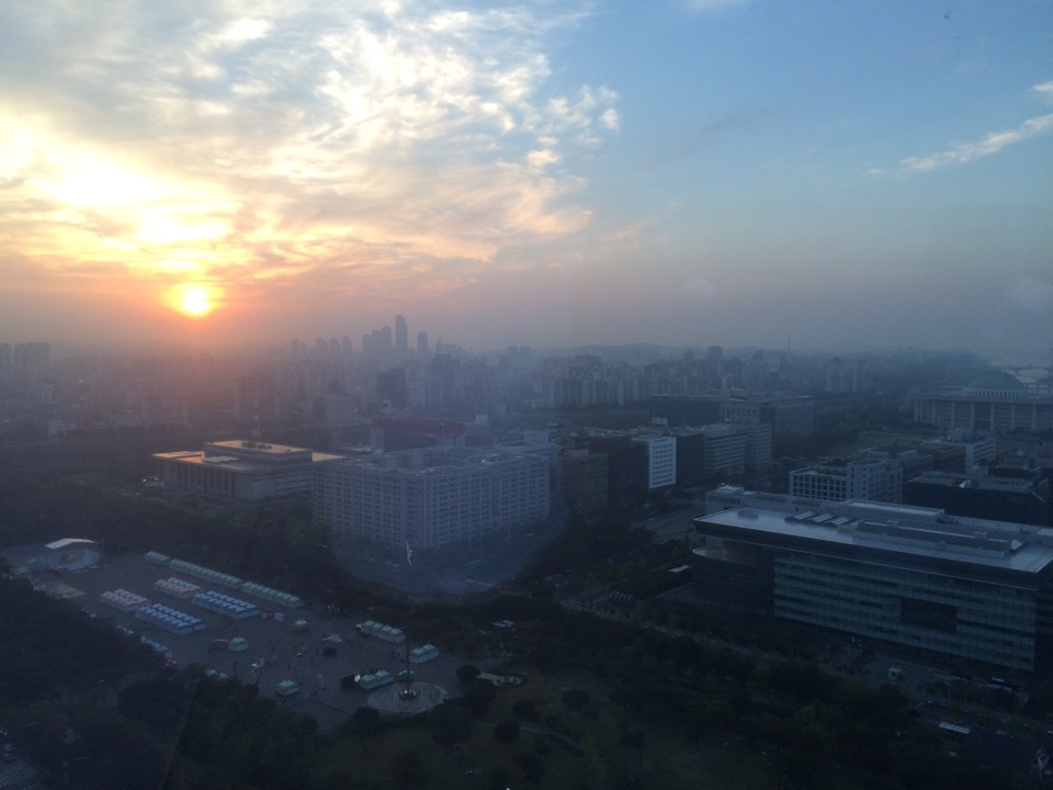 Tangible Plus Office | Seoul Yeondeungpo-Gu 21 Fl, Two IFC | +82 2-522-8501