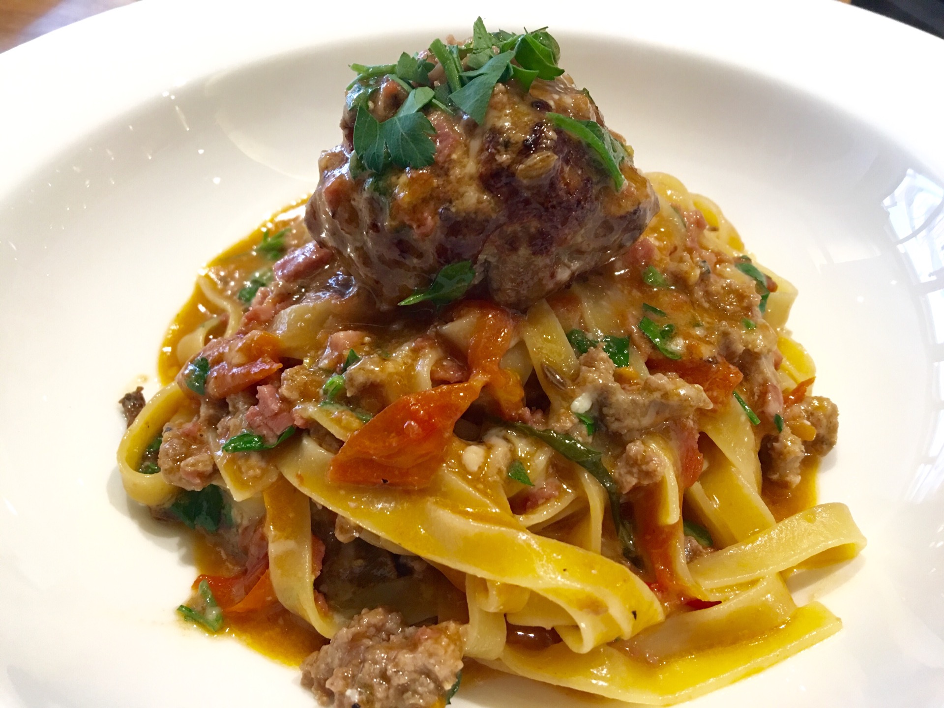 bistro piuzza | 서울 강남구 논현동 21-10 | +82 2-518-2110